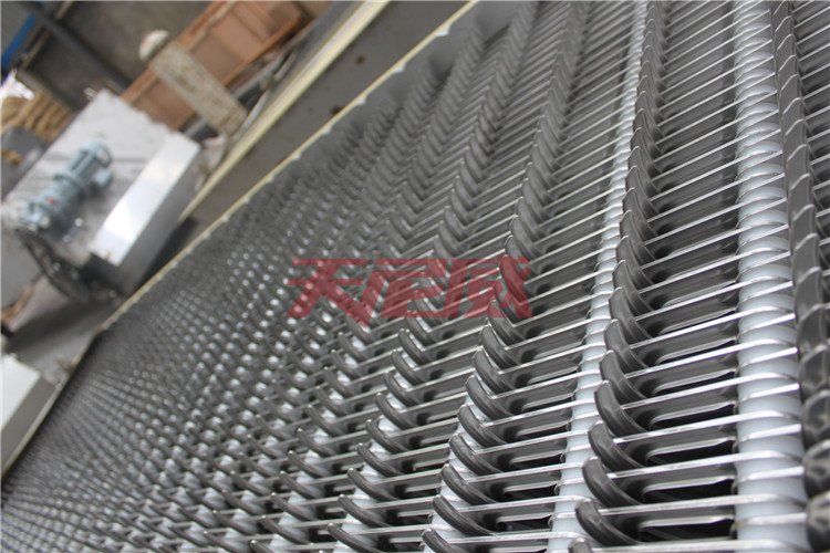 耙齿格栅除污机：污水处理的 “拦污先锋”，让清污更高效省心